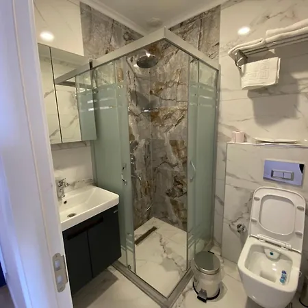 Royal Homes 702 Hotell Antalya